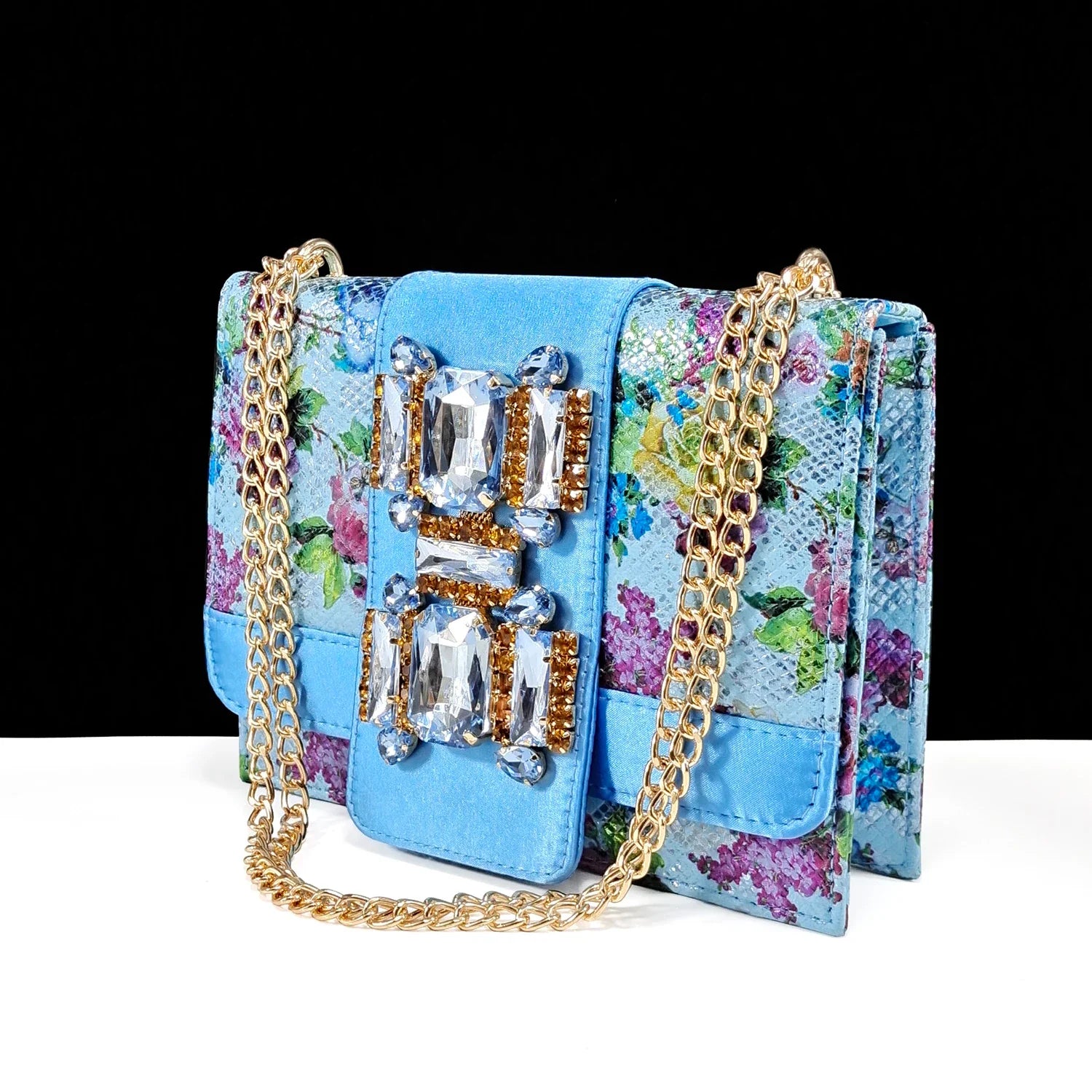 Stylish women's purple sandals with high heels and crystal detailing, combining elegance with modern fashion.