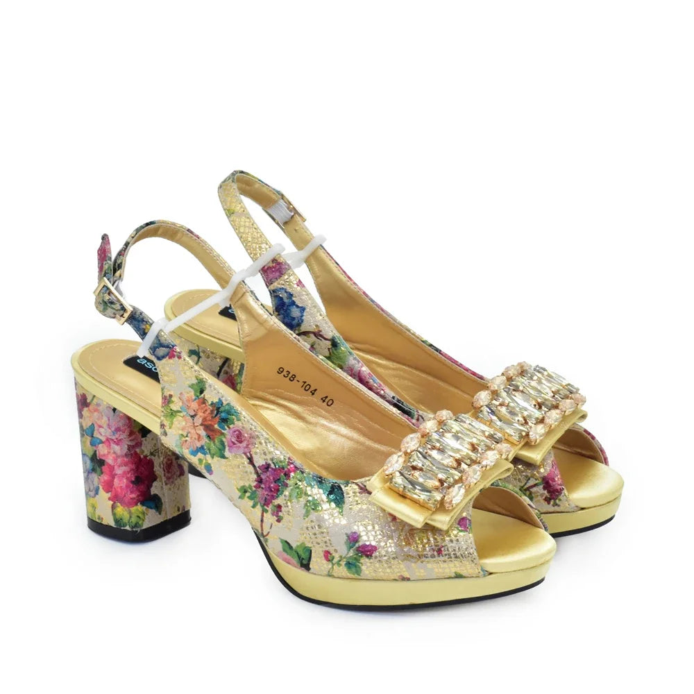 Classic yellow peep toe pumps in a luxurious wedding shoes and bags set, designed for the perfect blend of glamour and style.