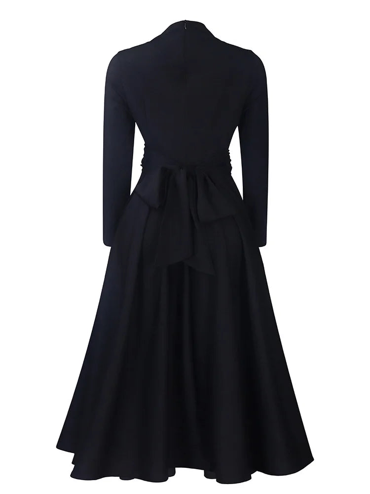 Stunning Wmstar Plus Size women's African dress with knee-length design, perfect for cocktail parties and upscale events.