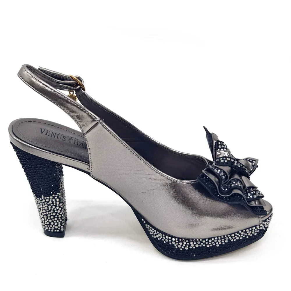 Full set displaying Venus Chan green diamond pumps alongside matching handbag, representing the perfect combination for sophisticated party wear.