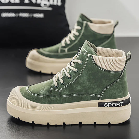 Men's luxurious high-top platform winter boots in elegant green, featuring a comfortable lace-up design, perfect for casual outings.