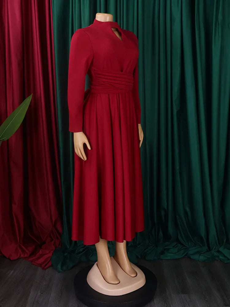 Close-up view of the intricate fabric of the Wmstar Plus Size Women's Dress, showcasing vibrant Ankara patterns for a luxurious feel.