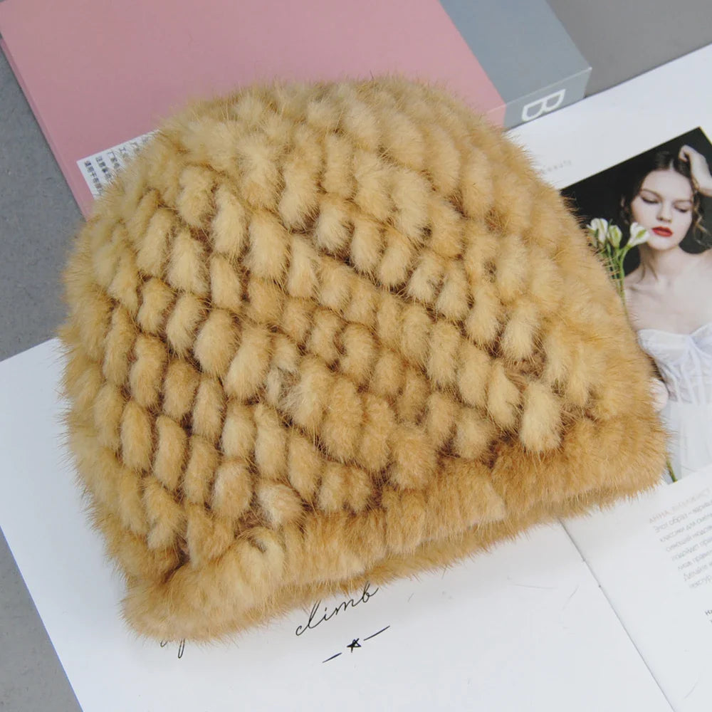 Chic and cozy women's faux fur winter hat, ideal for casual elegance, made from premium natural mink.