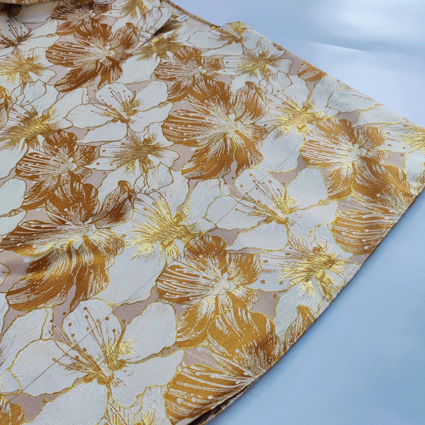 Luxury African women brocade boubou dress in vibrant green, featuring intricate bazin riche decoration, perfect for upscale parties and traditional events.