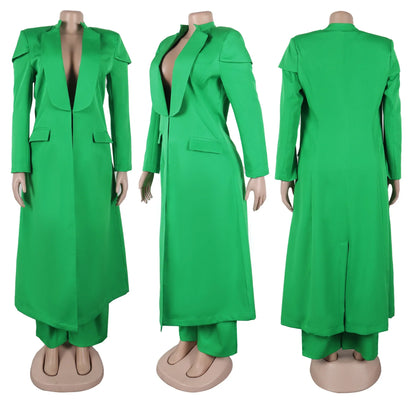 High-quality women's office outfit, consisting of an x-long blazer coat with notched collar and wide leg pants, showcasing a fashionable and professional aesthetic.