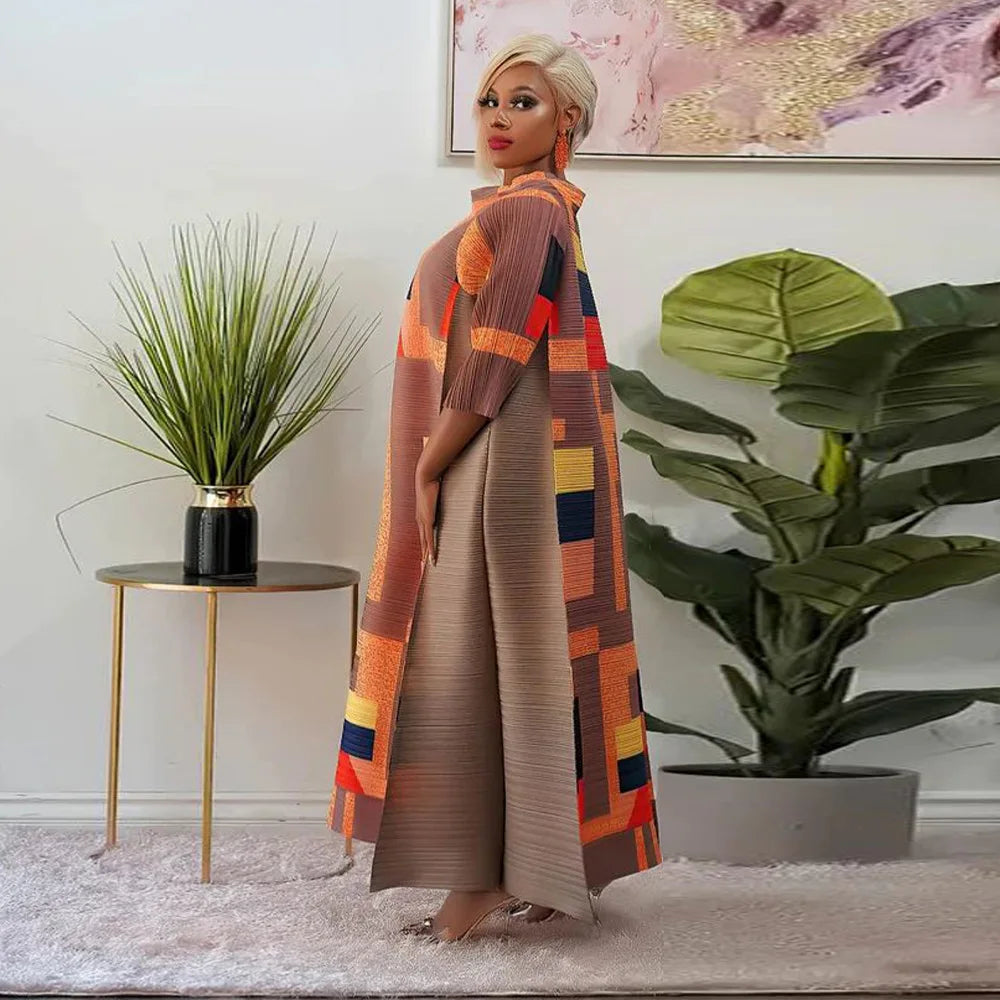 Stunning close-up of the Elegant African Plus Size O-Neck Dress, showcasing the vibrant colours and intricate Dashiki patterns.