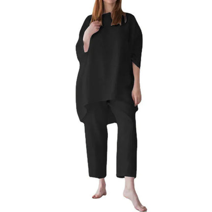 Close-up of the sophisticated O-neck collar design on the elegant women's short sleeve blouse, ideal for middle-aged fashion enthusiasts.