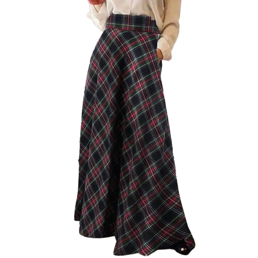 Stylish plaid floor-length skirt for women, embodying casual luxury for autumn and winter wear.