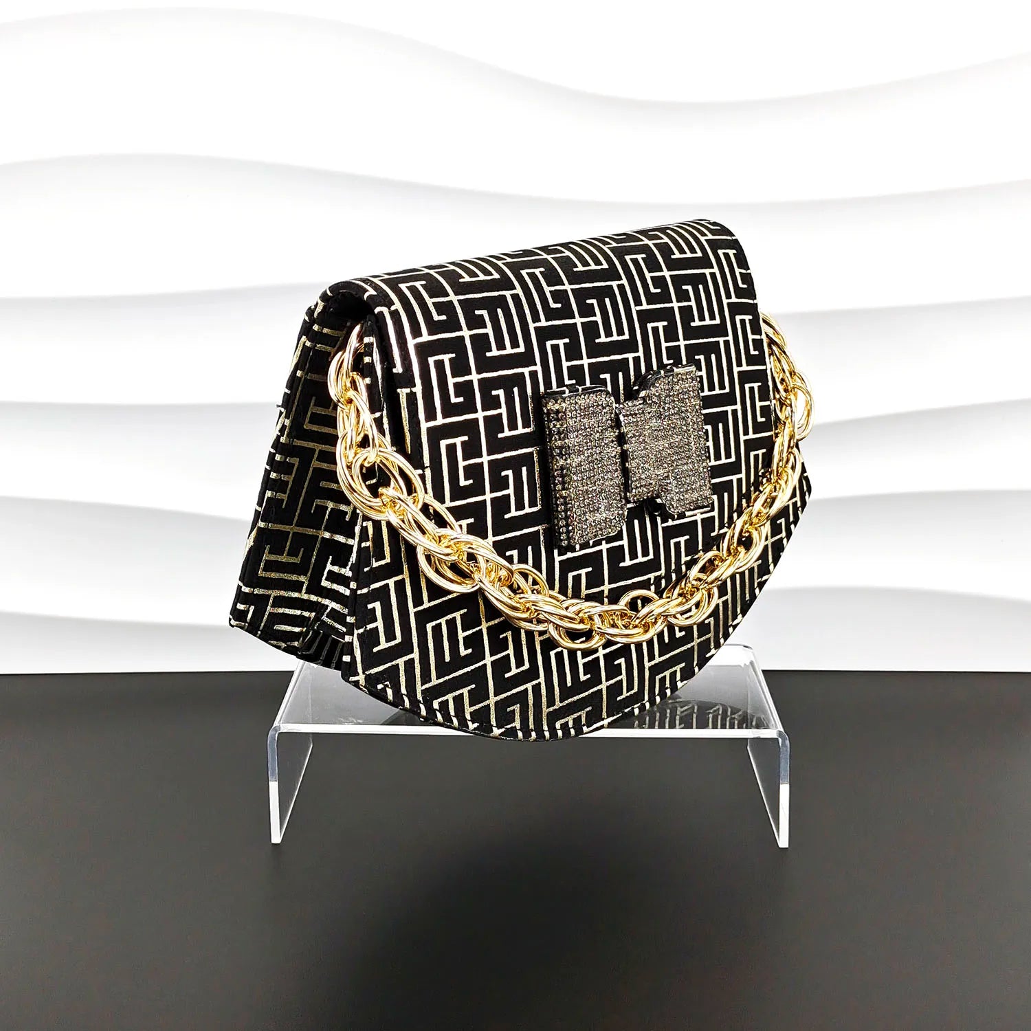 Elegant women's high heels with pointed toe design, paired with a luxury handbag, ideal for wedding parties and special occasions.