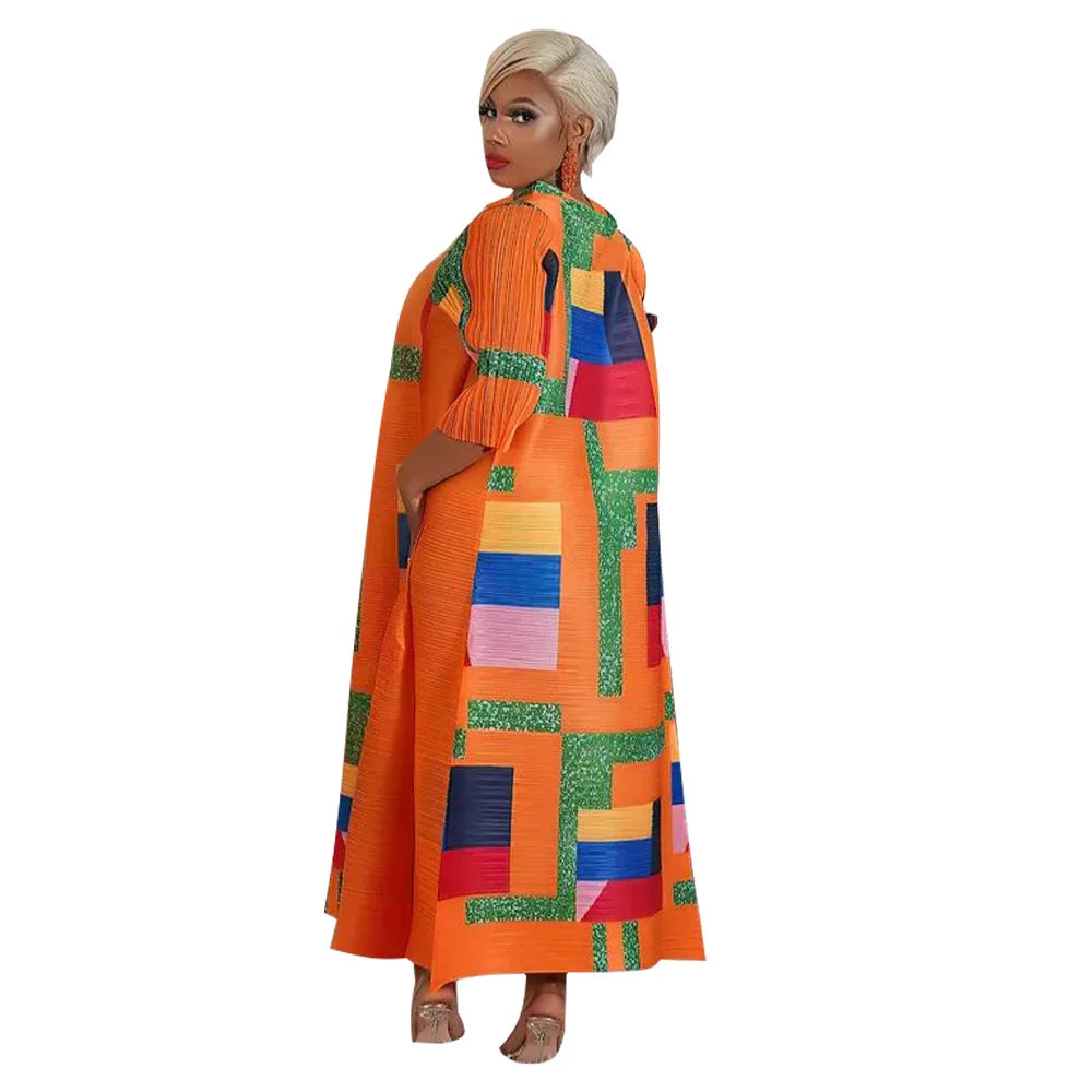 Fashionable long dress in classic Dashiki design, crafted for plus sizes with a comfortable fit and elegant 3/4 sleeves.