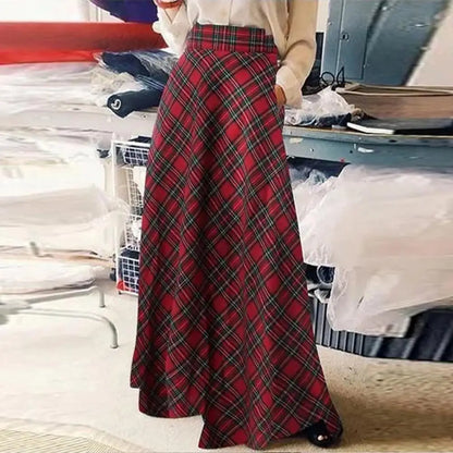 Luxurious floor-length plaid skirt designed for women, perfect for casual autumn and winter styling.
