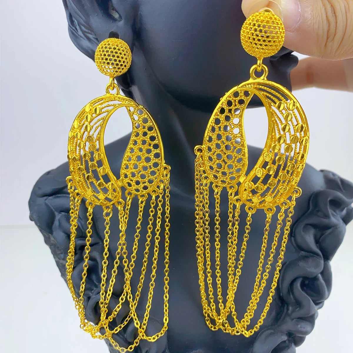 Elegant African Lady Design 24K Gold Plated Tassel Drop Earrings for Women, showcasing Bohemian style for sophisticated wedding accessories.