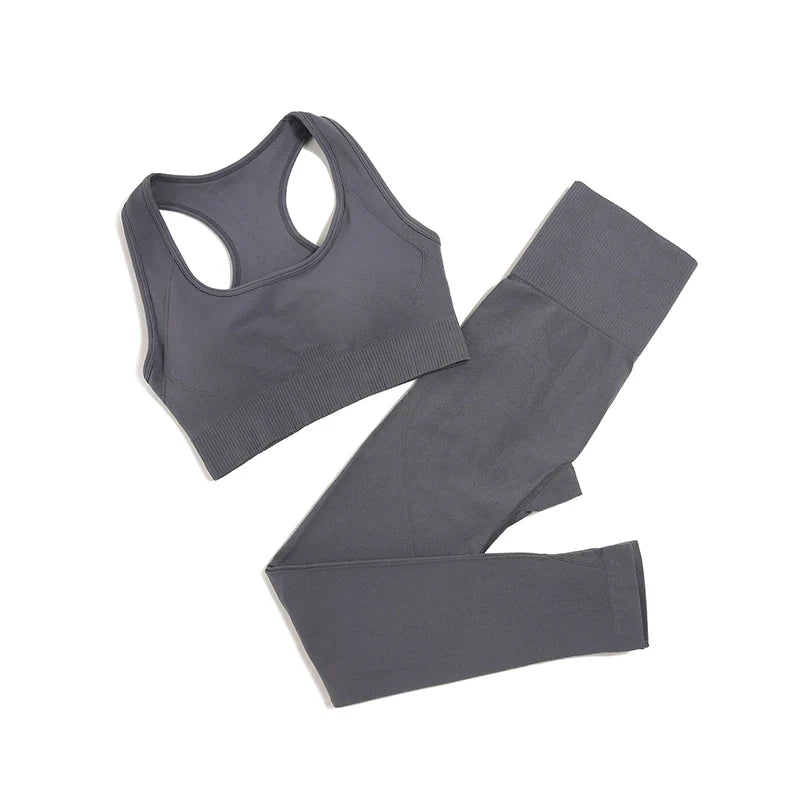 Elegant WAREBALL seamless workout attire in chic black, offering both style and comfort for high-end yoga and fitness activities.