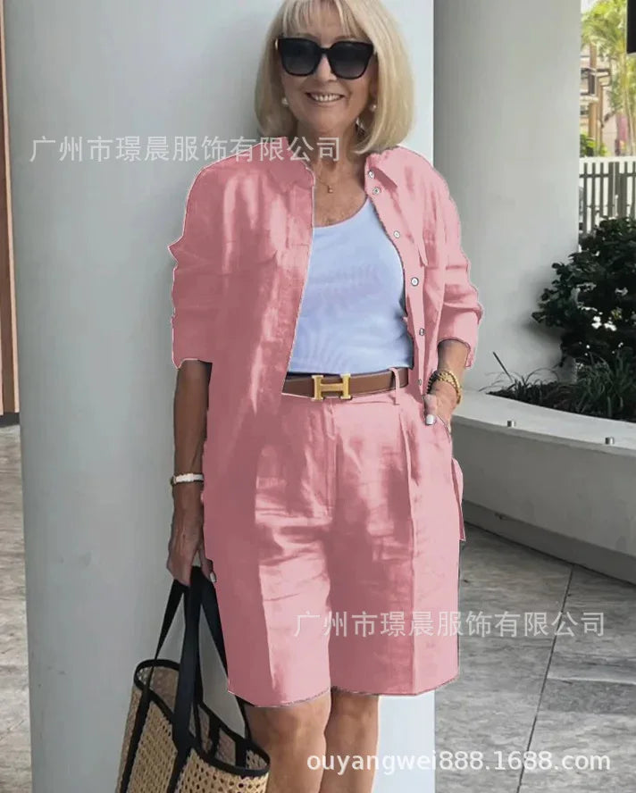 Fashionable women's shorts with a regular fit, crafted from high-quality synthetic fiber, ideal for a luxe casual aesthetic.