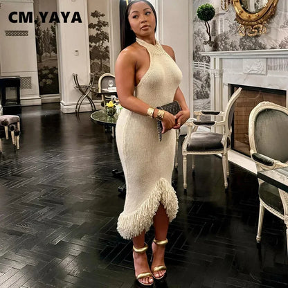 High fashion CM.YAYA dress crafted in Acrylic and Spandex, tailored for the sophisticated woman seeking style and comfort.