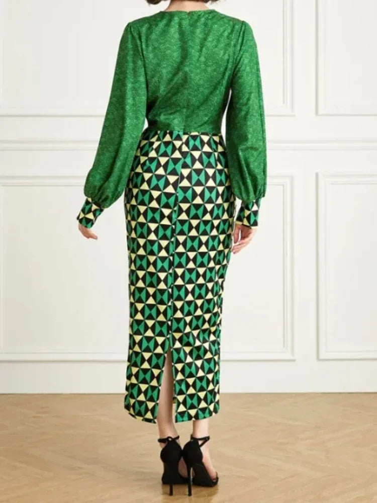 Fashion model wearing an elegant dashiki bodycon maxi dress, perfect for sophisticated occasions and embracing African heritage.