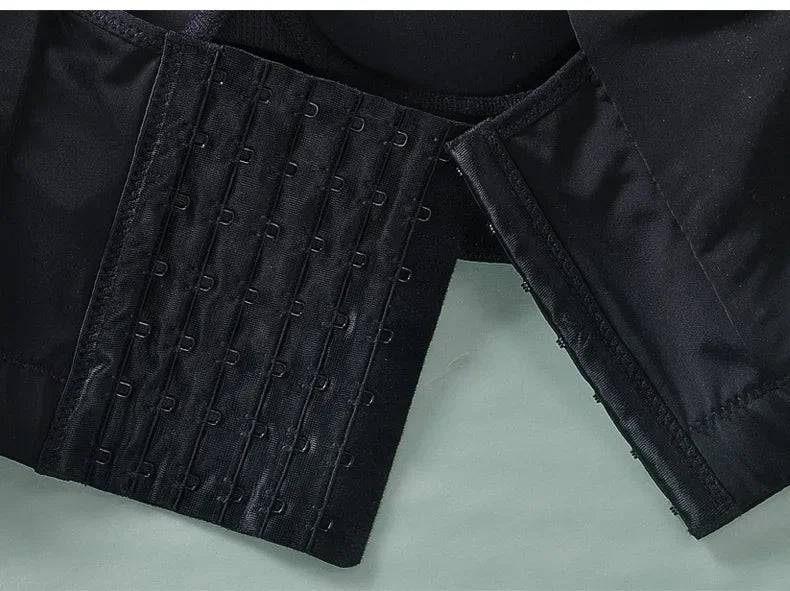 Luxurious plus size sexy push-up bra for women, featuring deep cups and full back coverage, designed for ultimate comfort and support.