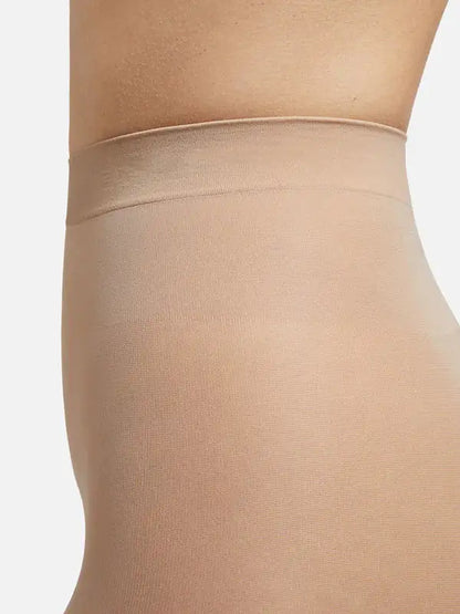 Detail of the waistband on Women's Secret Sheer Plush Lined Tights, illustrating comfort and elegant style for winter wear.