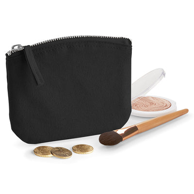 Chic Organic Cotton Spring Purse with environmentally-friendly certified cotton, encapsulating elegance and utility for the discerning user.