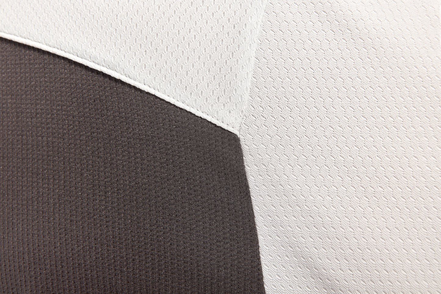 Premium KYMIRA Women's Infrared Performance T-Shirt with seamless neck design, promoting comfort and reducing friction during rigorous training.