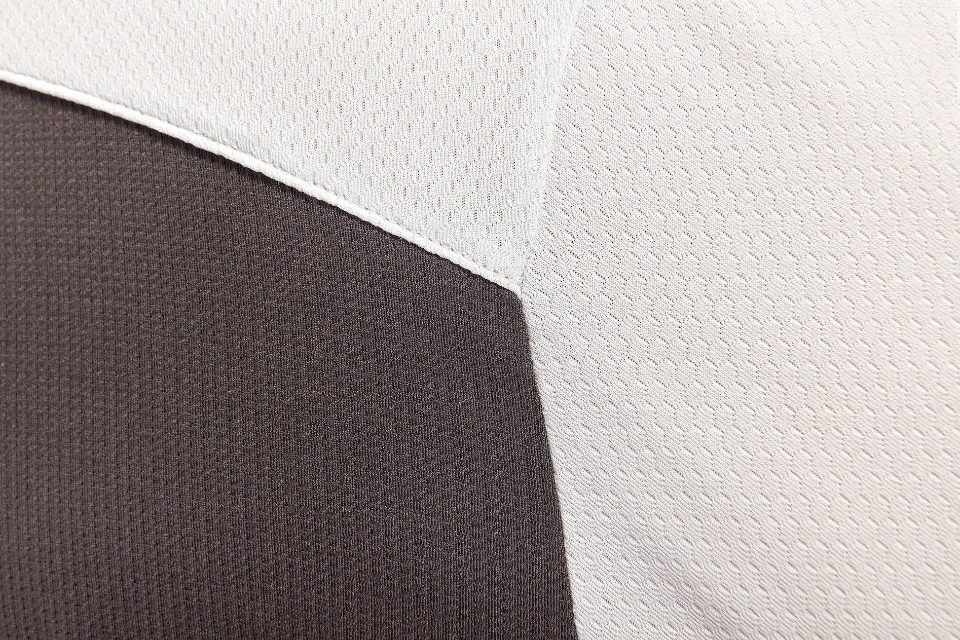 Premium KYMIRA Women's Infrared Performance T-Shirt with seamless neck design, promoting comfort and reducing friction during rigorous training.