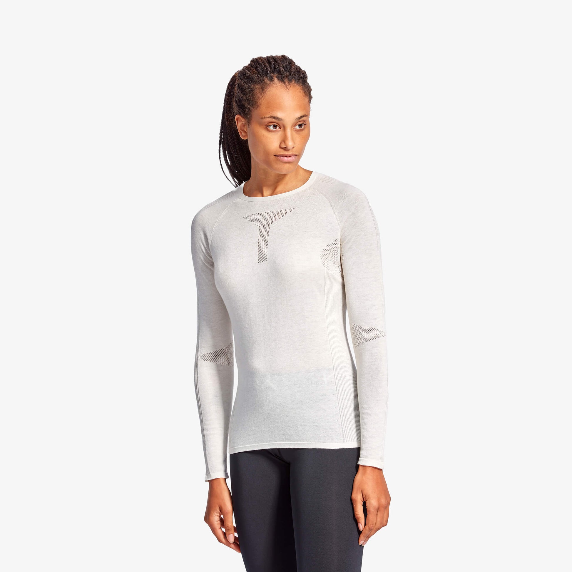 Stylish Women's KYMIRA Infrared Merino Ecoknit Baselayer Top LS in elegant design, promoting thermoregulation and breathability for premium athletic wear.