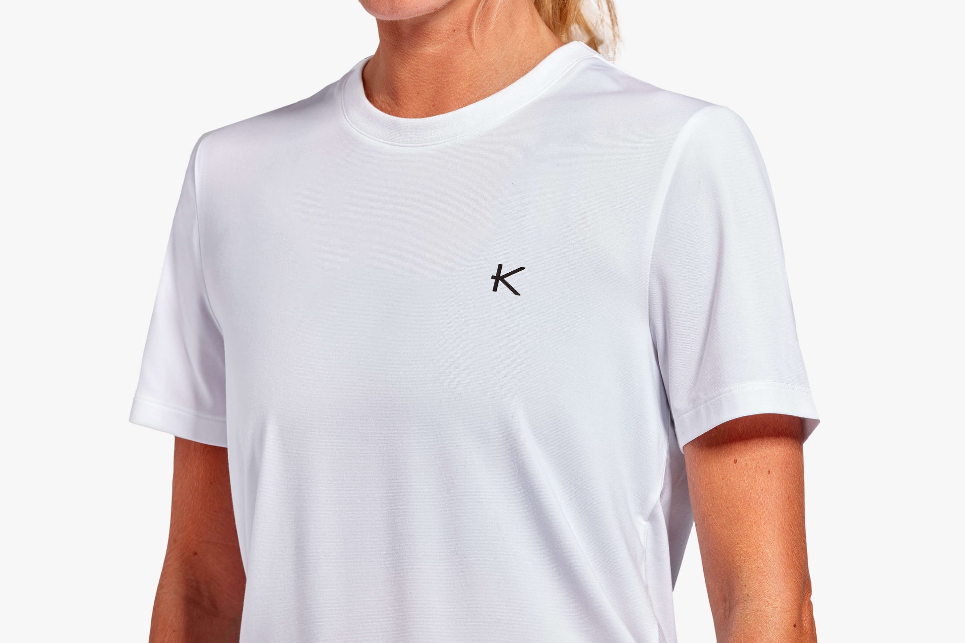 KYMIRA Women's lightweight Infrared Recovery T-Shirt, featuring a loose fit and vibrant hues for luxurious post-workout relaxation.