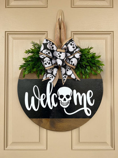 Striking New Halloween White Ghost BOO Doorplate Decoration Pendant showcasing a stylish skull and floral theme, complemented by a designer bow, ideal for upscale Halloween decor.