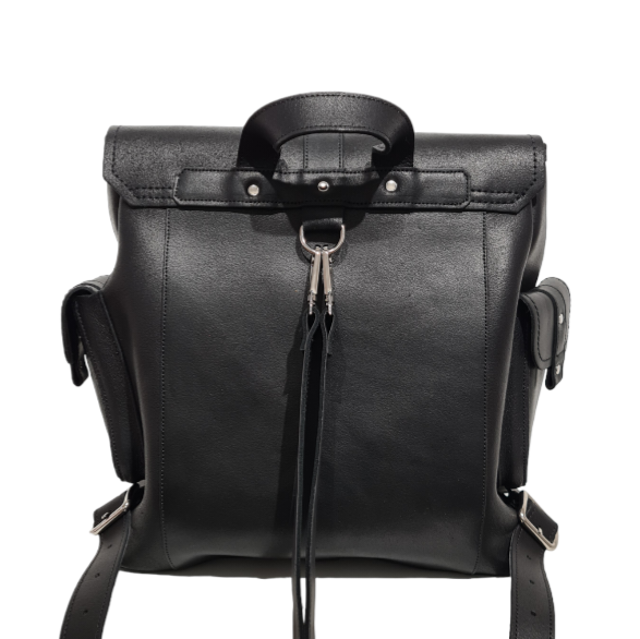 Elegant handmade men's black leather tannery backpack featuring adjustable straps and multiple pockets for stylish functionality.