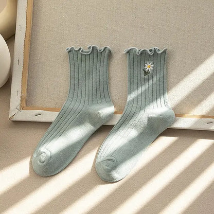 Dazzling Dreams Studio’s Kawaii Women’s Frilly Ruffle Socks, representing timeless elegance and classic Lolita aesthetics.