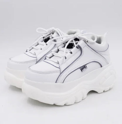 Sophisticated white platform sneaker featuring a contemporary aesthetic and durable construction.