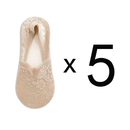 Dazzling Dreams Studio lightweight ankle socks featuring delicate lace flower patterns, ideal for all-day comfort and summer elegance.