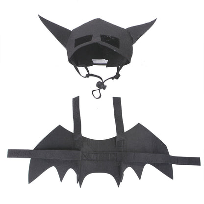 Luxury Halloween Pet Costume: Bat Wings Mask and Corset Set for Dogs and Cats - Detailed view of the bat mask and adjustable harness for a comfortable fit.