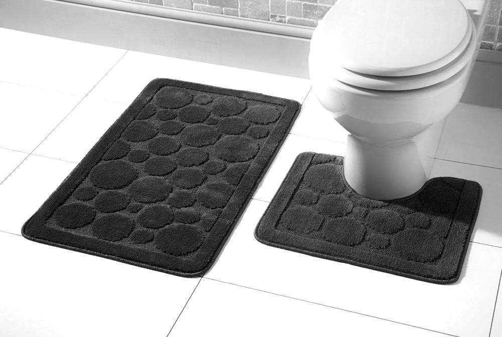 Cali Bath Mat Set demonstrating ultra-absorbent fibres, perfectly designed to keep your bathroom dry and stylish after every use.