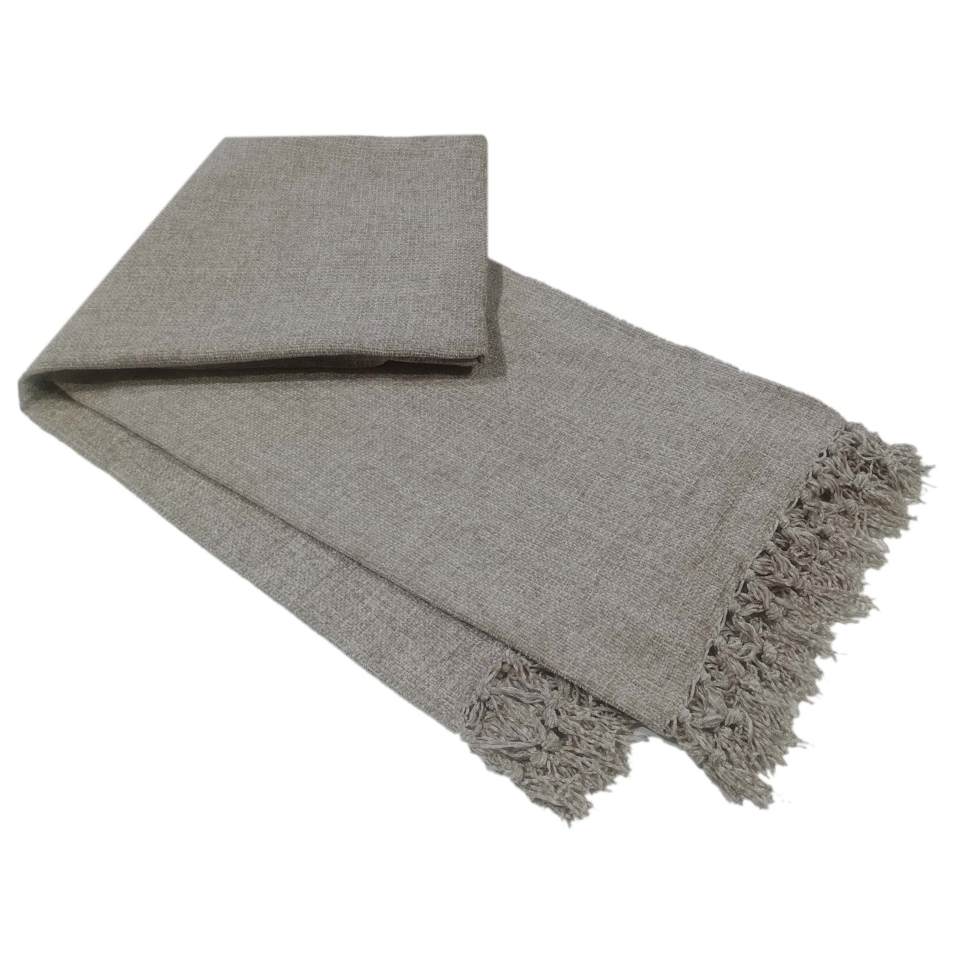 Luxurious Chenille Throw Blanket with Tassels - 130x170 cm, perfect for adding elegance to your living room or bedroom decor.