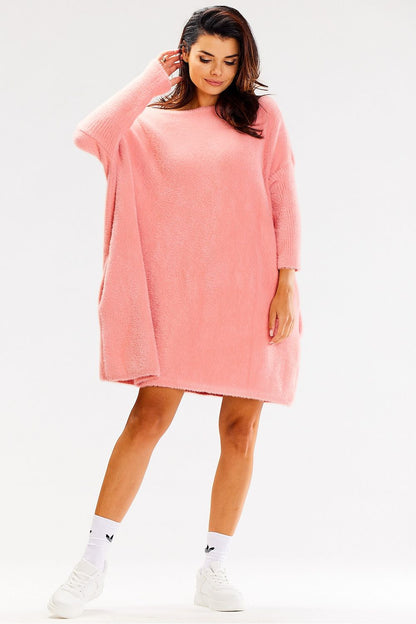 Luxurious oversized knitted jumper by Awama featuring long sleeves and exquisite 100% nylon fabric.