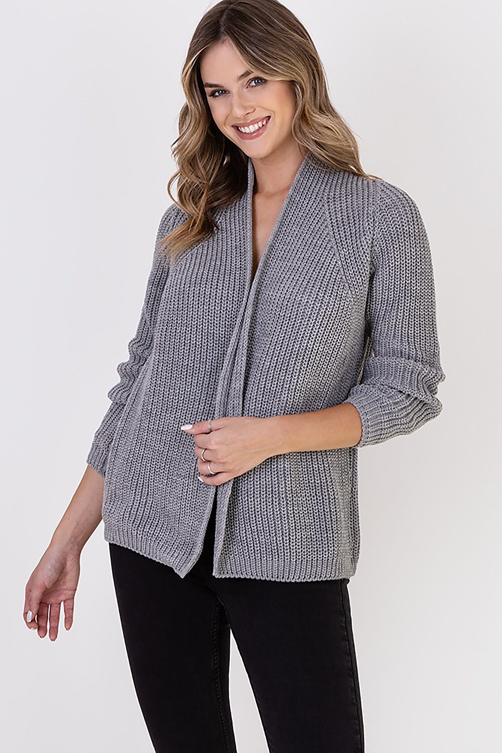 MKM luxurious ribbed cardigan with stand-up collar, perfect for elegant and casual outfits, made from a soft wool blend.