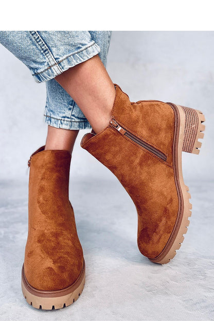 Chic women's jodhpur booties from Inello with 5.5 cm heel height and plush fur lining, perfect for combining elegance and comfort.