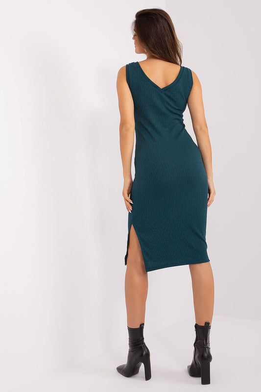 Close-up view of the heart neckline on the long sleeve blouse of the Elegant Cotton Midi Dress Set by Rue Paris, showcasing exquisite luxury and fine craftsmanship.