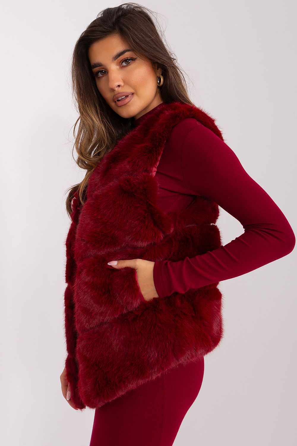 Close-up view of the AT Luxury Women's Fur Vest highlighting its soft polyester fabric and plush texture.