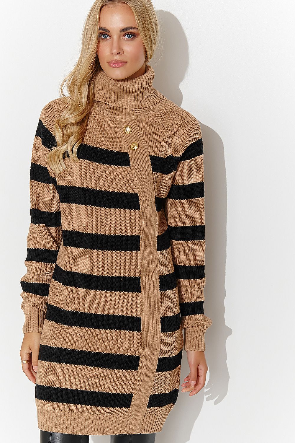 Luxurious Makadamia turtleneck sweater featuring striking gold buttons and elegant design, perfect for social gatherings and formal occasions.