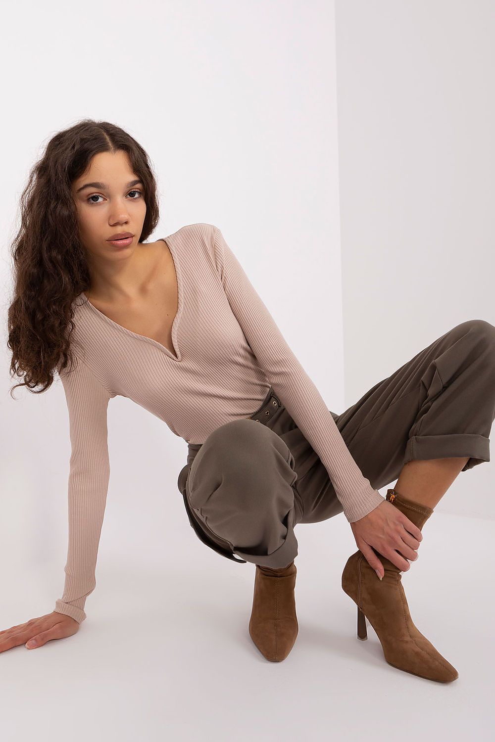 Elegant Cotton Blouse with Heart Neckline and Long Sleeves by BFG - Detailed view of the elegant fitted silhouette and heart neckline, epitomising sophistication in casual clothing.