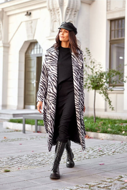 Full-length view of the elegant women's long coat by Roco Fashion, designed for versatile everyday wear and elegant outings.