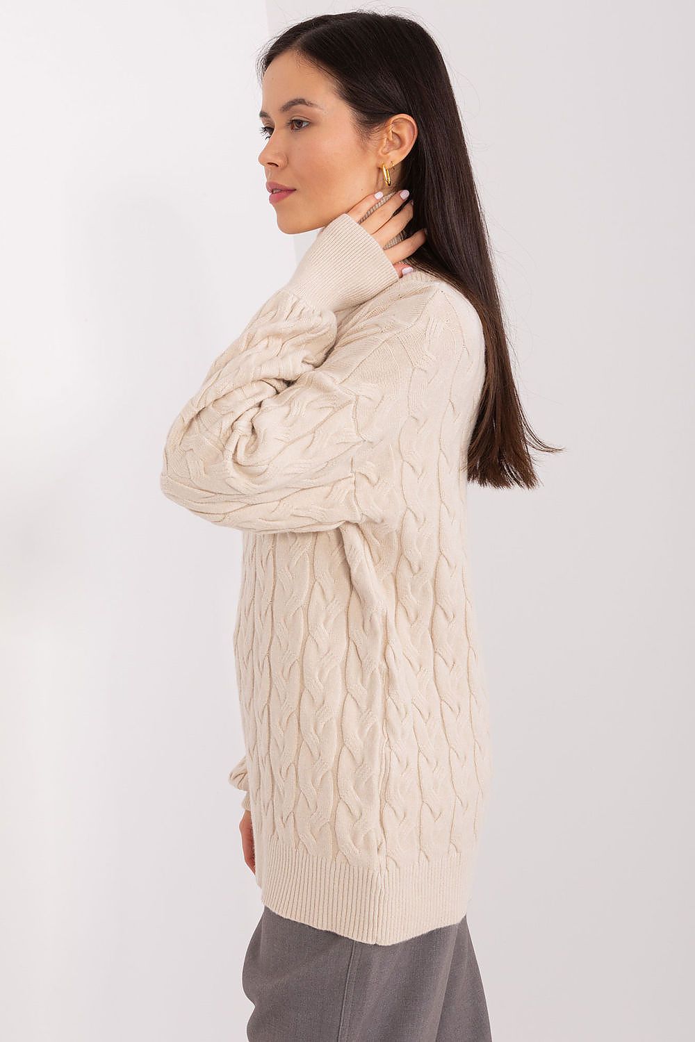 Overview of the elegant plaid turtleneck sweater for women by AT, highlighting its luxurious fabric and comfortable fit.