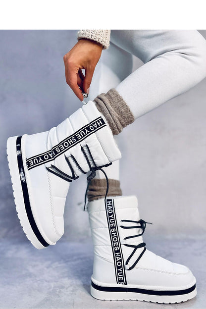 Elegant Inello Women's Snow Boots made from ecological leather with thick fur insulation, featuring a luxurious 3.5cm sole height, perfect for winter comfort and style.