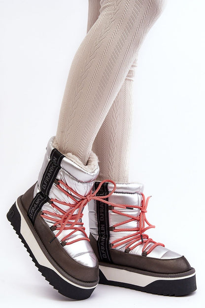 Step in Style's luxury vegan snow boots showcasing a non-slip sole and luxurious faux fur lining, perfect for winter elegance.