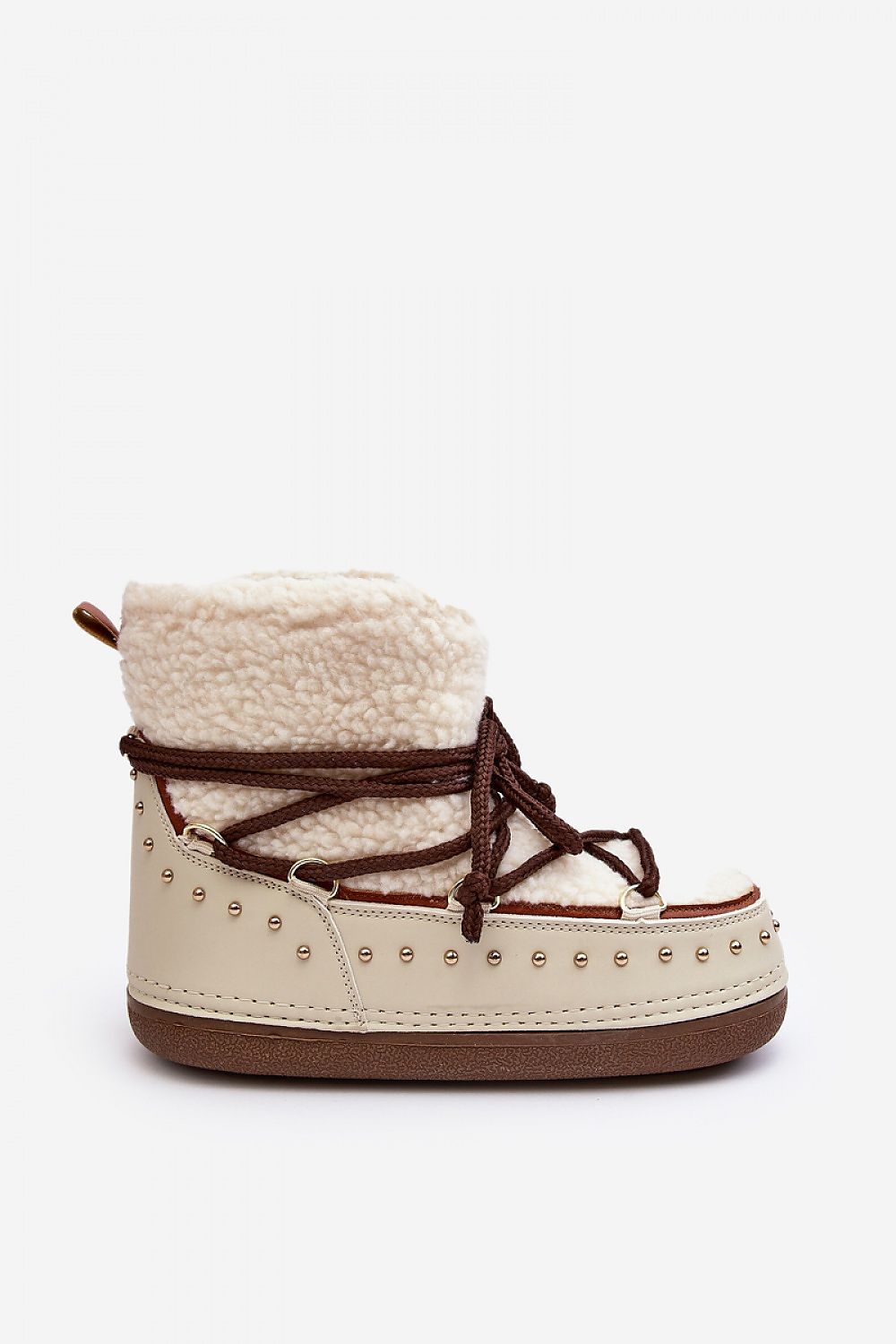 Stylish luxury women's snow boots by Step in style with a 15 cm upper height, designed for warmth and protection against harsh winter conditions.