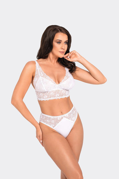Stylish Babell BBL 191 high waisted cotton panties set against a delicate background, highlighting elegance and comfort.