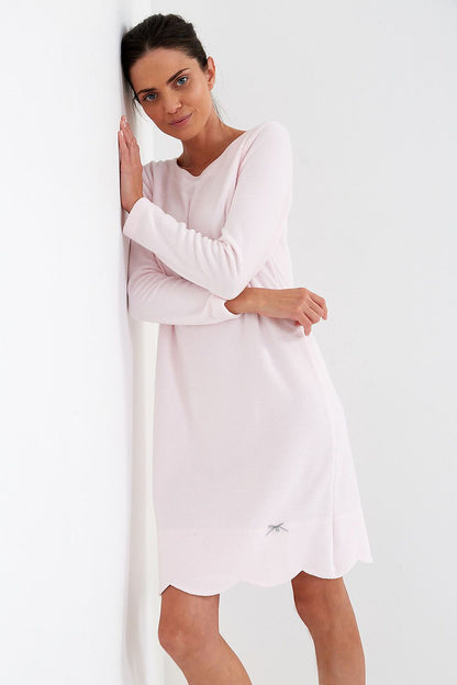Luxurious Cana thermofleece nightshirt featuring a round neckline and decorative bow, perfect for winter comfort.