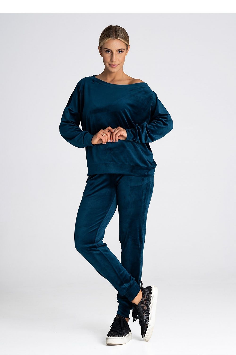 Stylish and sophisticated Velour Tracksuit Trousers from Figl, designed with cuffs and an elastic waist for a tailored yet relaxed fit.